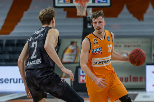 员思考足球 员思考足球